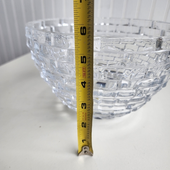 Mikasa Palazzo Crystal Bowl 9” Clear Brick Pattern Centerpiece Cri - Picture 8 of 11